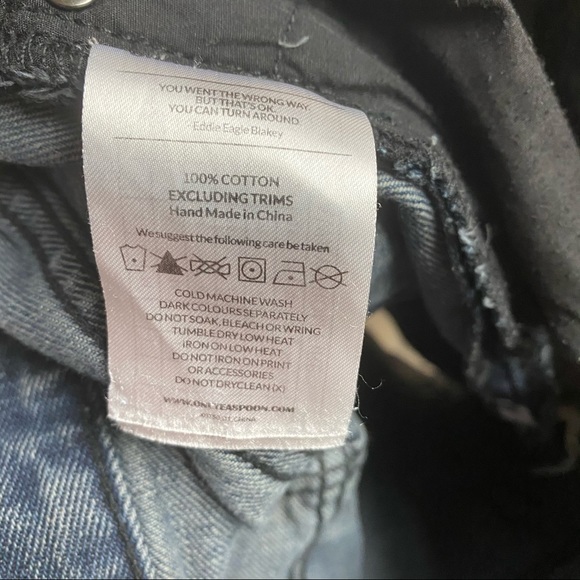 One Teaspoon | High Waist Bonita Shorts Distressed - Picture 9 of 11